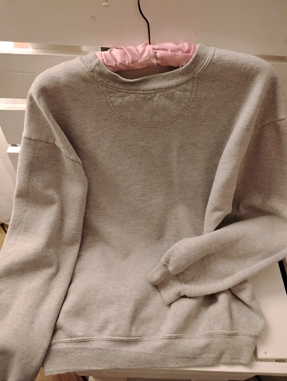 Harvard Law, Just Kidding Sweatshirt. Grey With Red Letters. Men's Large - Picture 7 of 7
